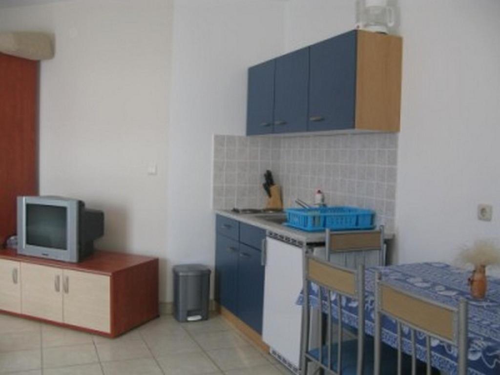 Apartments With A Parking Space Barbat, Rab - 16816 Barbat na Rabu Esterno foto
